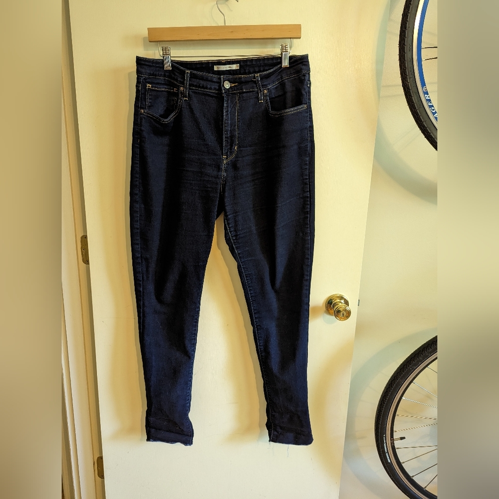 Levi's 721 size 32